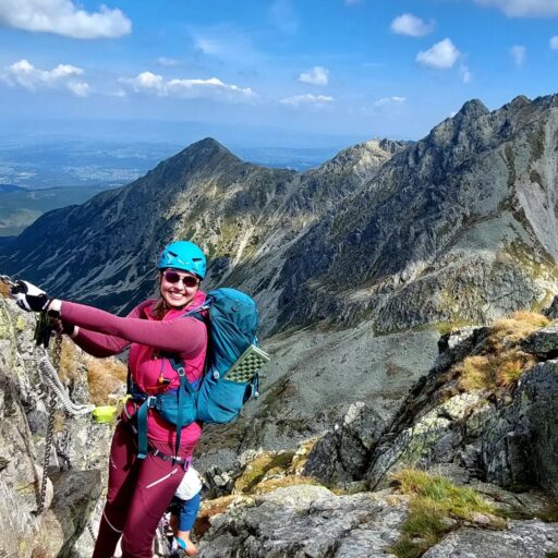 Orla perć z przewodnikiem tatrzańskim - zobacz ofertę na wysokogórskie wyjścia w Tatry razem z nami.