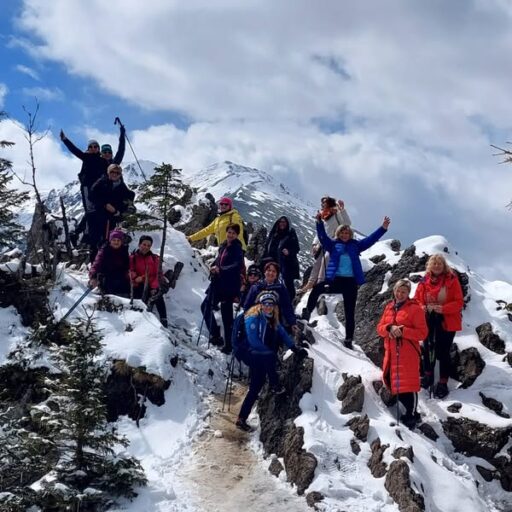 Rusinowa polana i gęsia szyja zimą z Przewodnikiem